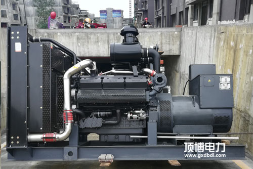 柴油發(fā)電機(jī)組機(jī)房隔聲、吸聲及機(jī)組減振降噪的5個(gè)要點(diǎn)